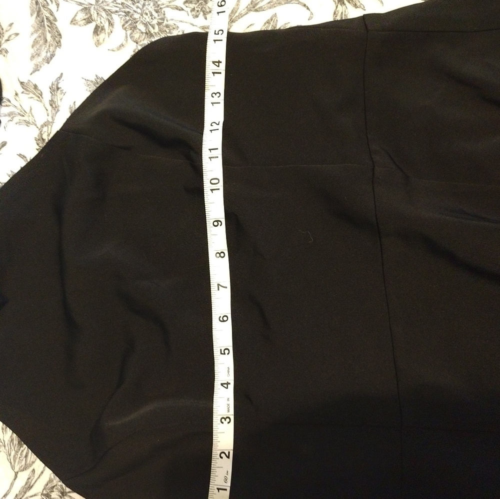 Express Dress - Picture 3 of 6